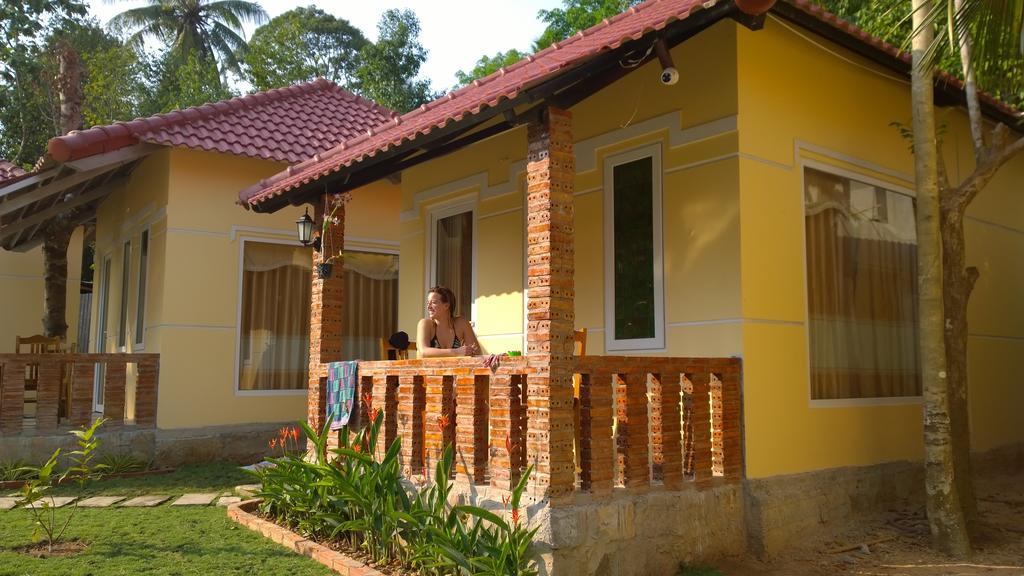 Sun & Wind Paradise Bungalow Hotel Phu Quoc Exterior photo