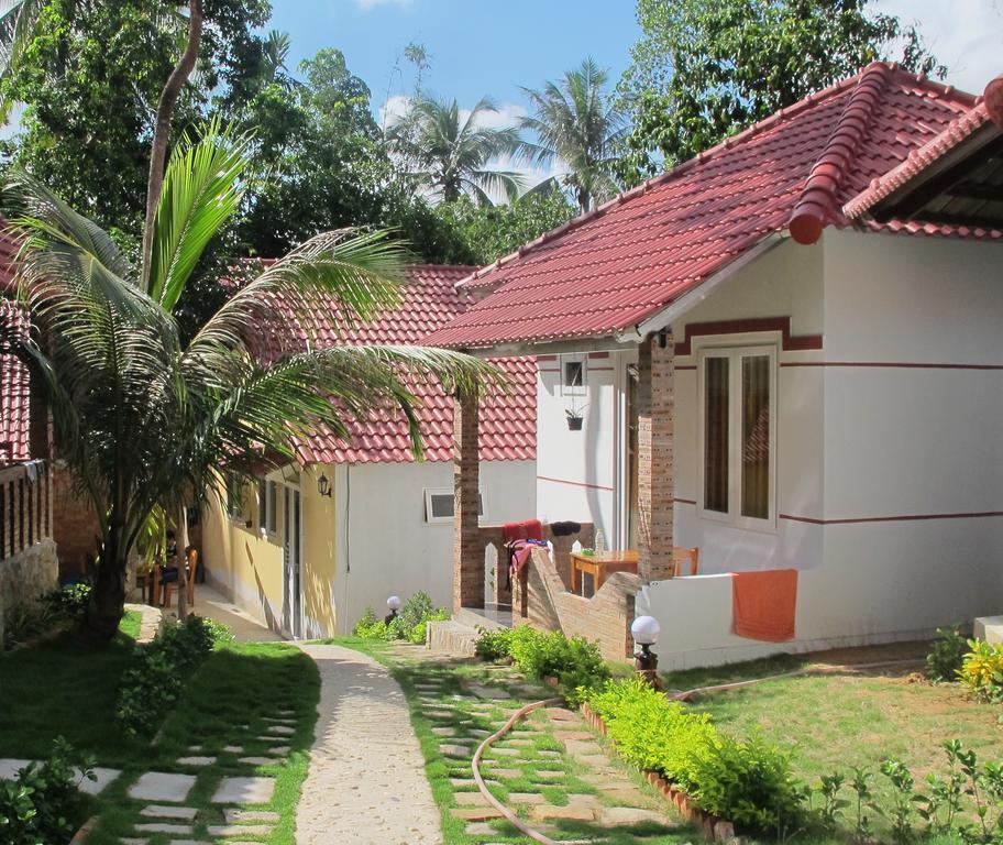 Sun & Wind Paradise Bungalow Hotel Phu Quoc Exterior photo